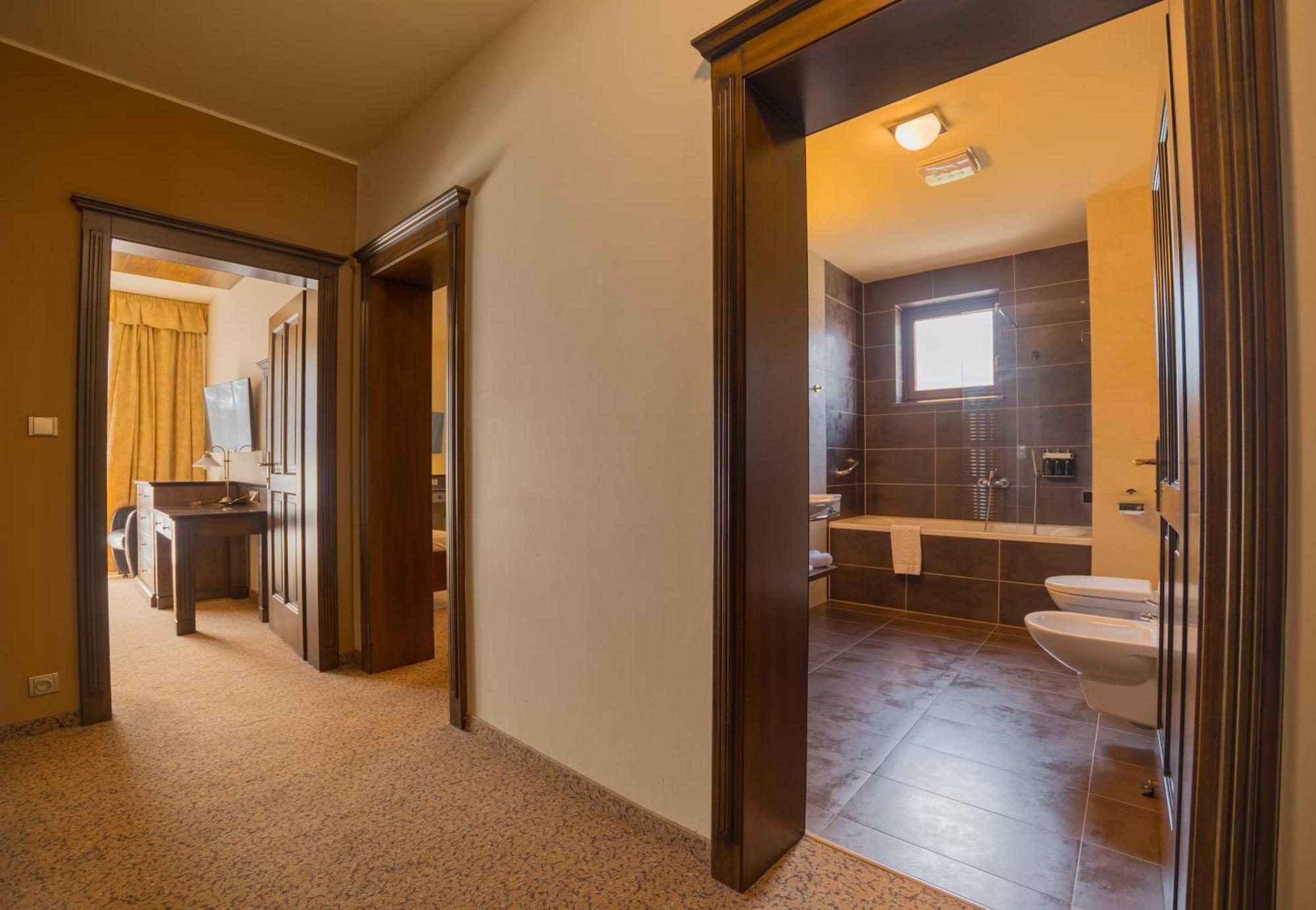 Aplend Wellness Hotel Borovica Strbske Pleso Exterior photo